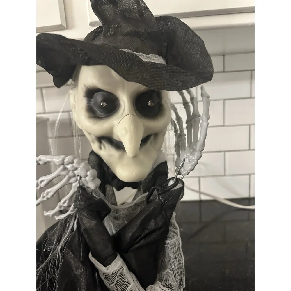 Hanging Witch Decor Halloween Decoration Outdoor‎ Sounds Lights